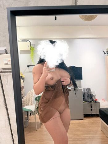 Full leaked Avalynbabe private onlyfans photo