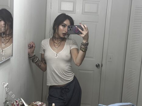 Full leaked Beebee private onlyfans photo