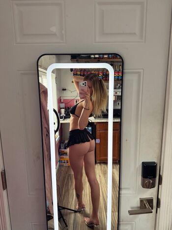 Full leaked Caffeine crushh private onlyfans photo