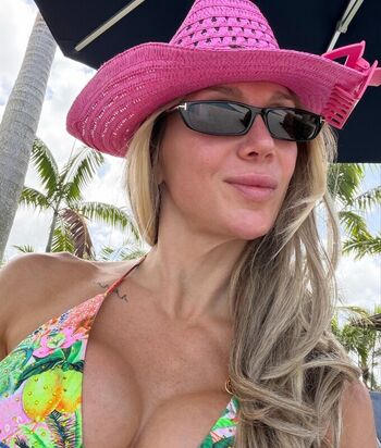 Full leaked Charlotte flair page private onlyfans photo