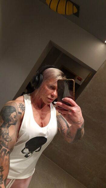 🔥 Crazyxbody page leaked private photo uncensored full