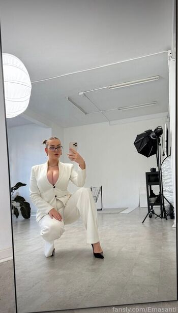 Full leaked Ema santi private onlyfans photo