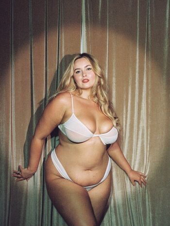 Full leaked Erinmhk private onlyfans photo
