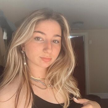 Full leaked Jolieboero private onlyfans photo