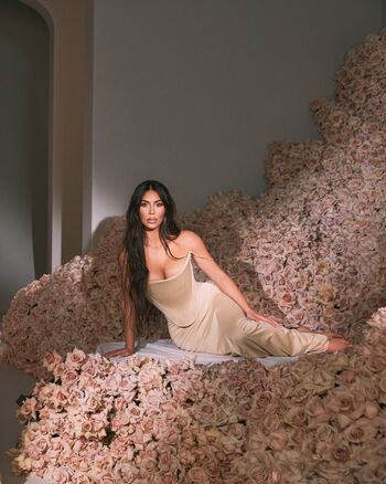 Full leaked Kim kardashian private onlyfans photo