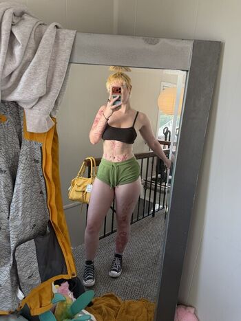 Full leaked Luvliii private onlyfans photo