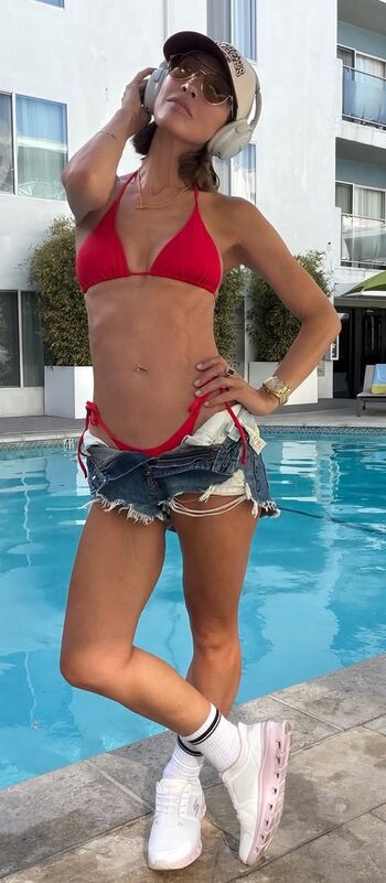 Full leaked Myleene klass private onlyfans photo