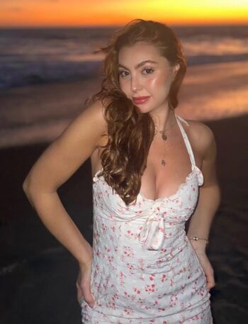 Full leaked Saby hesri page private onlyfans photo