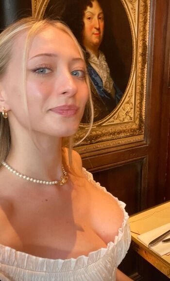 Full leaked Sophia diamond private onlyfans photo