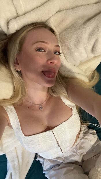 Full leaked Sophia diamond private onlyfans photo