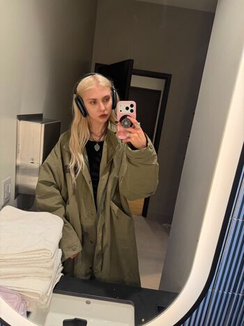 Full leaked Taylor momsen private onlyfans photo