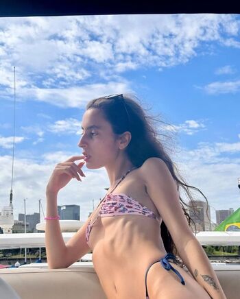 Full leaked Triz page private onlyfans photo