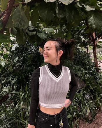 Full leaked Valiroe private onlyfans photo