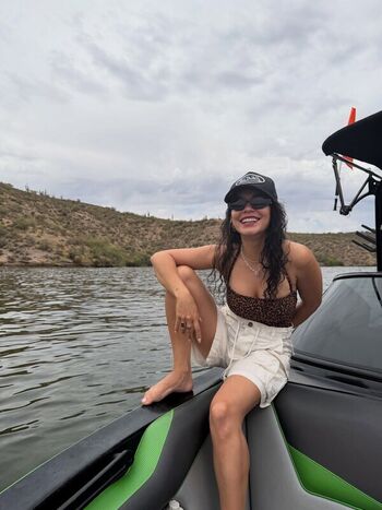 Full leaked Vanessa hudgens  page private onlyfans photo