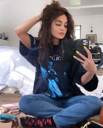 Full leaked Vanessa hudgens private onlyfans photo