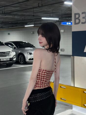 Full leaked Peiween/ private onlyfans photo